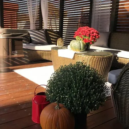 Orchardhouse Farmhouse, Wellness *